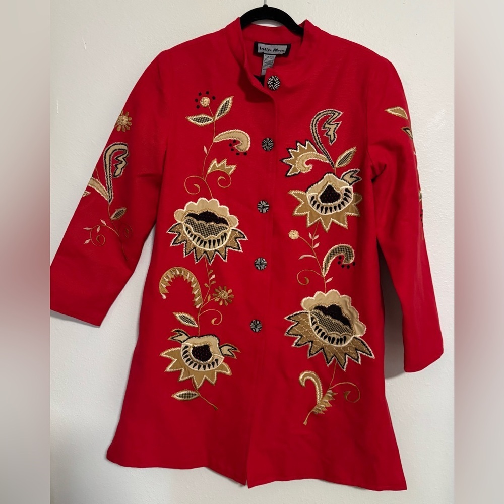 Stunning Indigo Moon red embroidered jacket size small